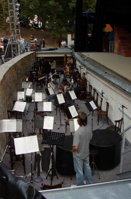 AIDA open air opera letn kino st nad Labem 2.9.2004 - orchestit